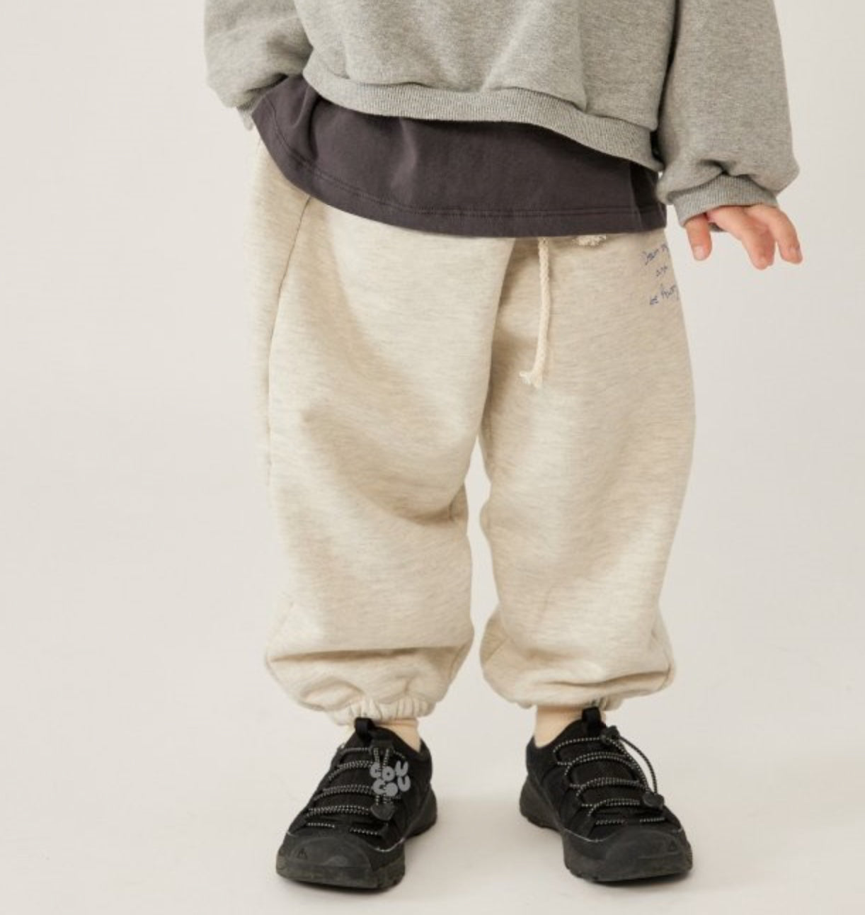 Preorder Dream Embroidery Jogger Pants