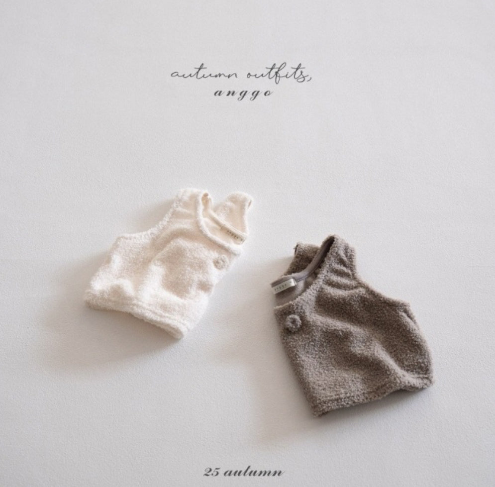 Preorder Cream Vest