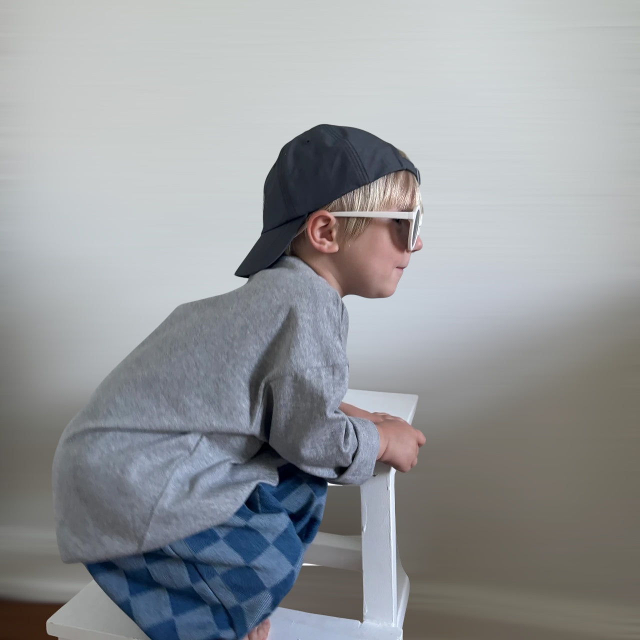 checker ballon pants