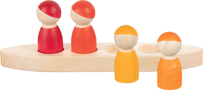 Figuren im Boot